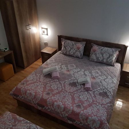 Prishtina Newborn ABC room Pristina Exterior foto